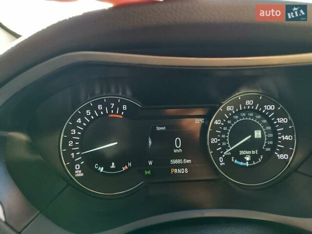 Бежевый Линкольн МКЗ, объемом двигателя 2 л и пробегом 59 тыс. км за 19300 $, фото 16 на Automoto.ua