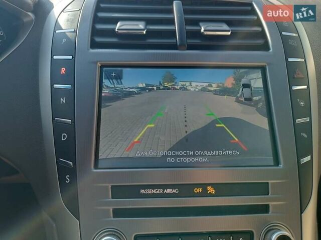 Бежевый Линкольн МКЗ, объемом двигателя 2 л и пробегом 59 тыс. км за 19300 $, фото 20 на Automoto.ua