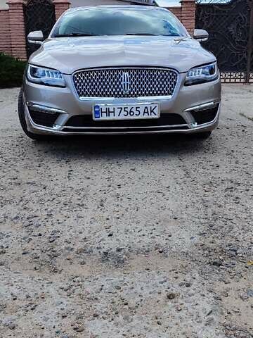 Бежевий Лінкольн MKZ, об'ємом двигуна 2 л та пробігом 107 тис. км за 21000 $, фото 15 на Automoto.ua