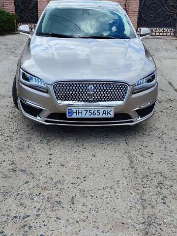 Бежевий Лінкольн MKZ, об'ємом двигуна 2 л та пробігом 107 тис. км за 21000 $, фото 12 на Automoto.ua