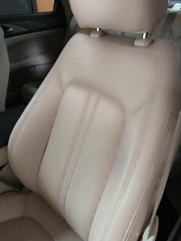 Бежевий Лінкольн MKZ, об'ємом двигуна 2 л та пробігом 107 тис. км за 21000 $, фото 19 на Automoto.ua