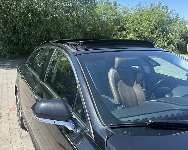 Чорний Лінкольн MKZ, об'ємом двигуна 2 л та пробігом 243 тис. км за 13000 $, фото 13 на Automoto.ua