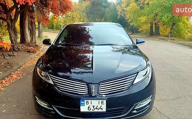Чорний Лінкольн MKZ, об'ємом двигуна 2 л та пробігом 232 тис. км за 11000 $, фото 9 на Automoto.ua