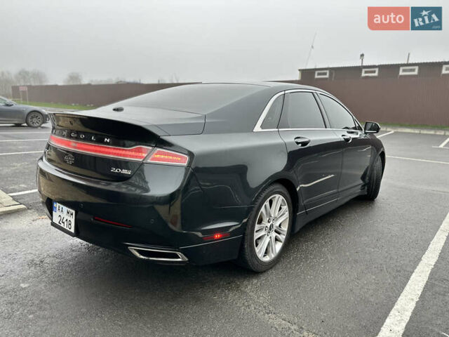 Черный Линкольн МКЗ, объемом двигателя 2 л и пробегом 209 тыс. км за 10000 $, фото 4 на Automoto.ua