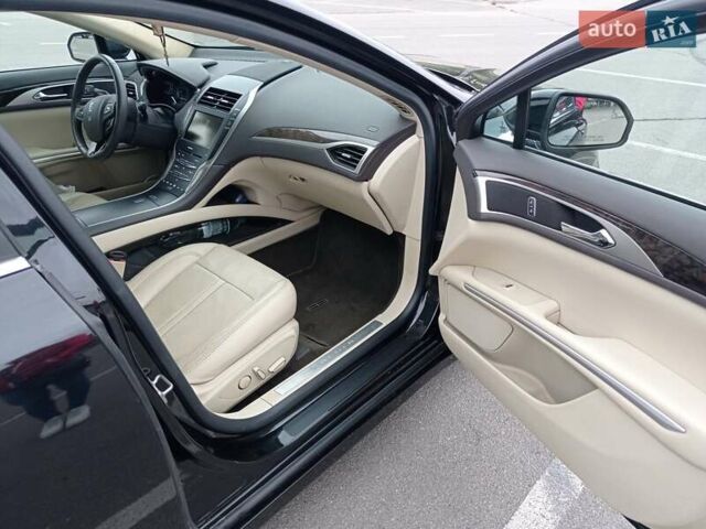 Черный Линкольн МКЗ, объемом двигателя 2 л и пробегом 142 тыс. км за 13500 $, фото 11 на Automoto.ua