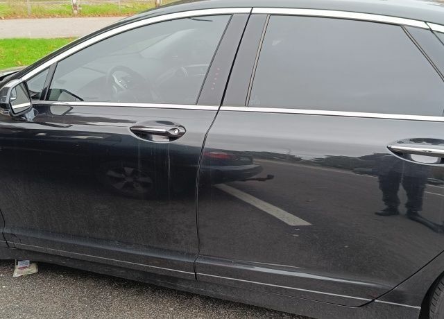 Черный Линкольн МКЗ, объемом двигателя 2 л и пробегом 162 тыс. км за 11000 $, фото 3 на Automoto.ua