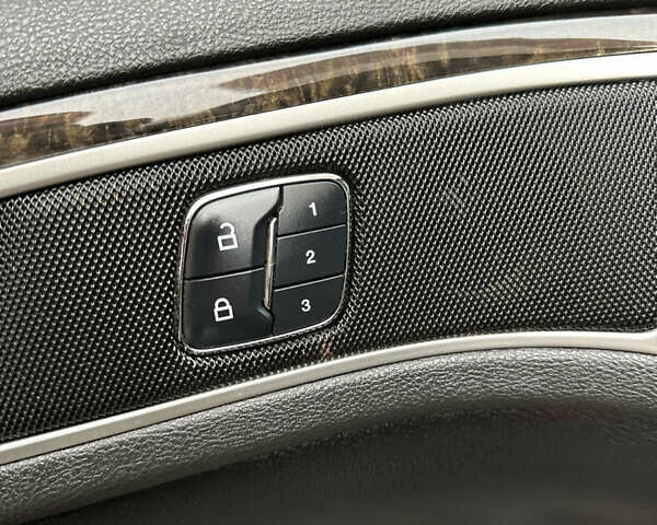 Черный Линкольн МКЗ, объемом двигателя 2 л и пробегом 209 тыс. км за 10000 $, фото 34 на Automoto.ua