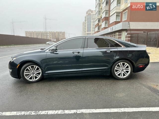 Черный Линкольн МКЗ, объемом двигателя 2 л и пробегом 209 тыс. км за 10000 $, фото 7 на Automoto.ua