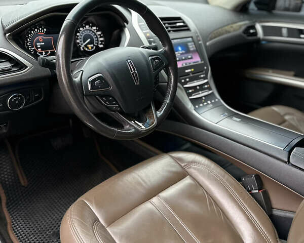 Черный Линкольн МКЗ, объемом двигателя 2 л и пробегом 209 тыс. км за 10000 $, фото 39 на Automoto.ua