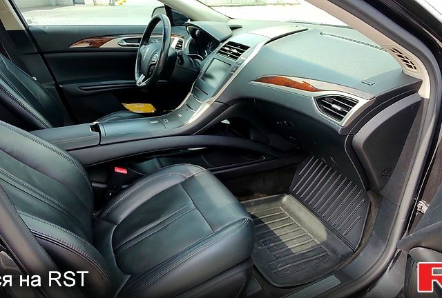 Черный Линкольн МКЗ, объемом двигателя 2 л и пробегом 179 тыс. км за 13200 $, фото 6 на Automoto.ua