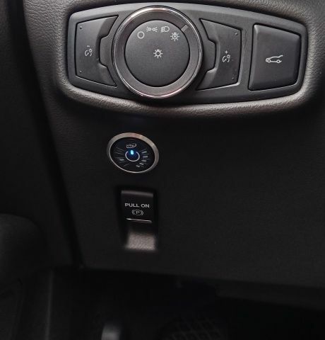 Черный Линкольн МКЗ, объемом двигателя 2 л и пробегом 162 тыс. км за 11000 $, фото 17 на Automoto.ua