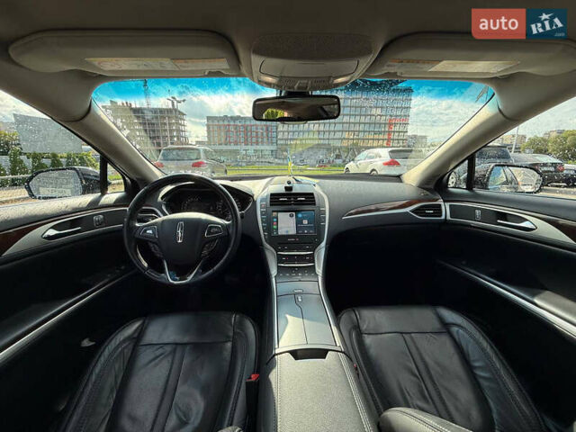Черный Линкольн МКЗ, объемом двигателя 2 л и пробегом 145 тыс. км за 13600 $, фото 7 на Automoto.ua