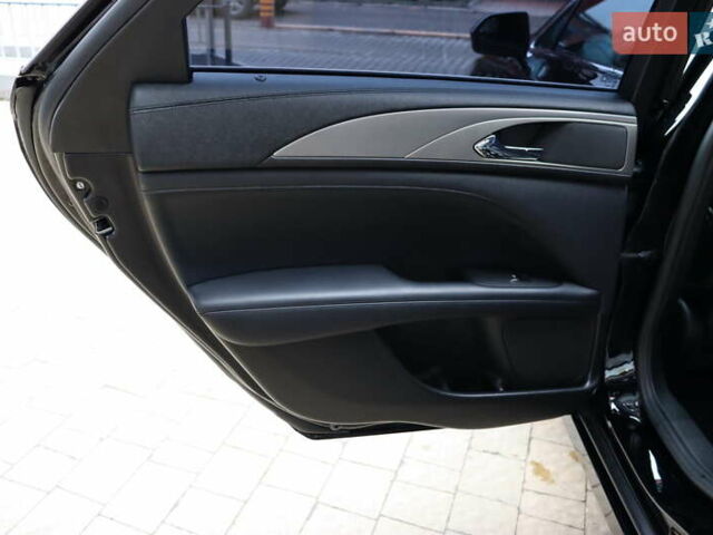 Черный Линкольн МКЗ, объемом двигателя 2 л и пробегом 152 тыс. км за 14900 $, фото 31 на Automoto.ua