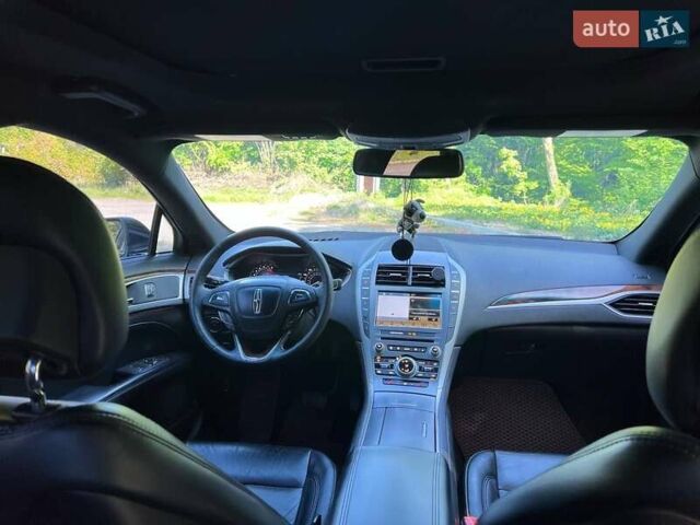 Черный Линкольн МКЗ, объемом двигателя 3 л и пробегом 185 тыс. км за 11900 $, фото 26 на Automoto.ua