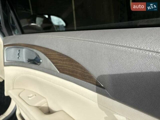 Чорний Лінкольн MKZ, об'ємом двигуна 2 л та пробігом 182 тис. км за 14900 $, фото 14 на Automoto.ua
