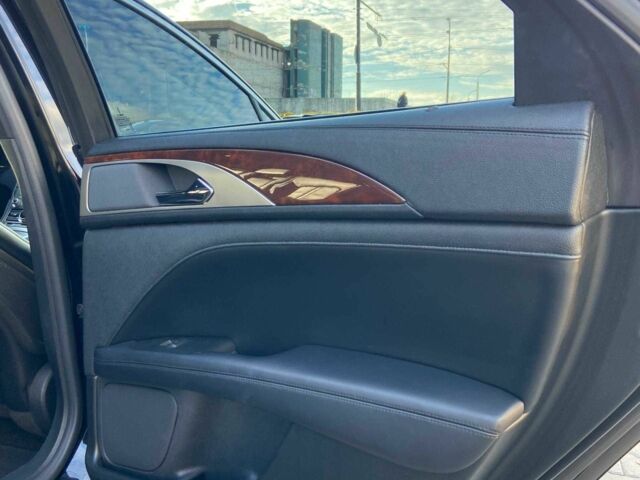 Лінкольн MKZ 2016 у Дніпро (Дніпропетровську) на Automoto.ua Чорний Лінкольн MKZ, об'ємом двигуна 2 л та пробігом 186 тис. км за 15999 $, фото 9 на Automoto.ua