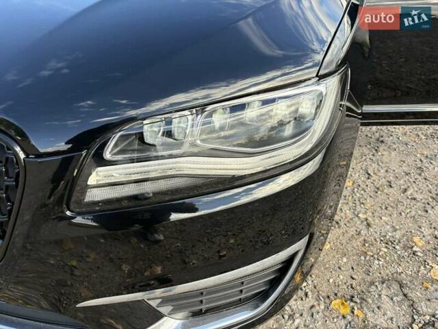 Чорний Лінкольн MKZ, об'ємом двигуна 2 л та пробігом 182 тис. км за 14900 $, фото 7 на Automoto.ua