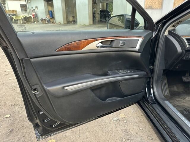 Лінкольн MKZ 2016 у Запоріжжя на Automoto.ua Чорний Лінкольн MKZ, об'ємом двигуна 0 л та пробігом 180 тис. км за 9500 $, фото 9 на Automoto.ua