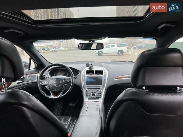 Черный Линкольн МКЗ, объемом двигателя 2 л и пробегом 190 тыс. км за 13500 $, фото 13 на Automoto.ua