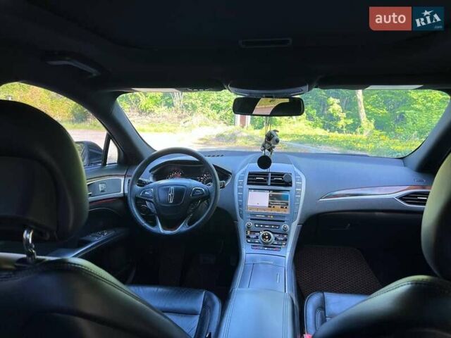 Черный Линкольн МКЗ, объемом двигателя 3 л и пробегом 185 тыс. км за 11900 $, фото 20 на Automoto.ua