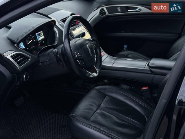 Черный Линкольн МКЗ, объемом двигателя 2 л и пробегом 323 тыс. км за 15900 $, фото 8 на Automoto.ua