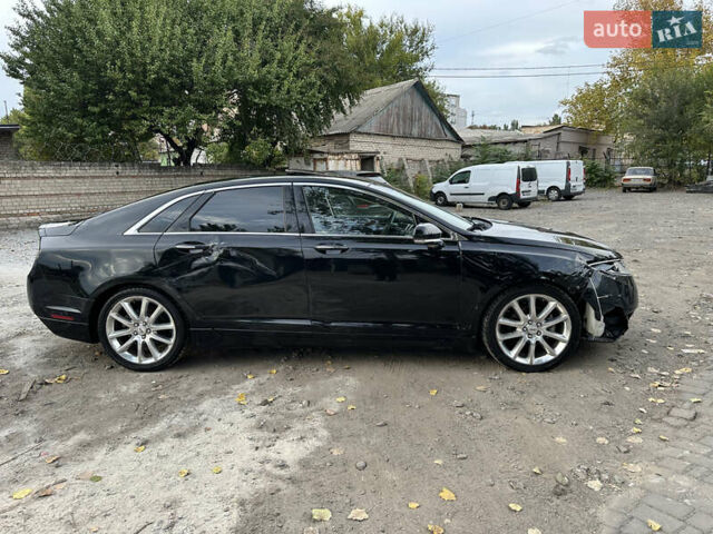 Черный Линкольн МКЗ, объемом двигателя 0 л и пробегом 180 тыс. км за 9400 $, фото 2 на Automoto.ua