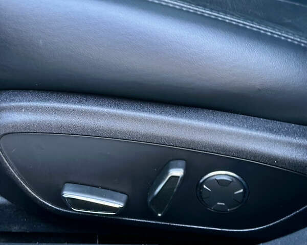 Чорний Лінкольн MKZ, об'ємом двигуна 2 л та пробігом 129 тис. км за 14000 $, фото 24 на Automoto.ua