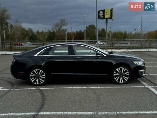 Черный Линкольн МКЗ, объемом двигателя 2 л и пробегом 323 тыс. км за 15900 $, фото 5 на Automoto.ua