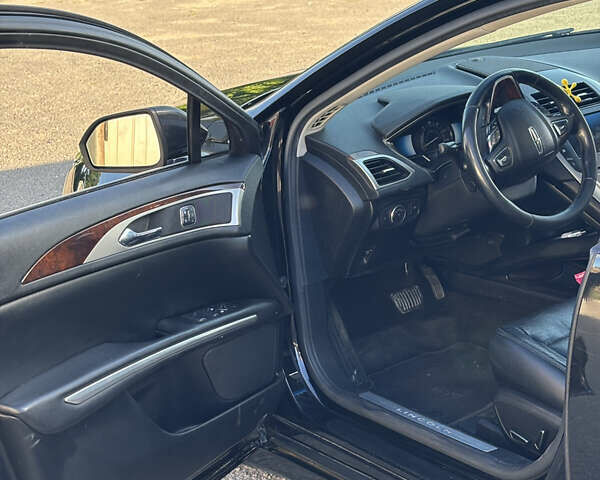 Чорний Лінкольн MKZ, об'ємом двигуна 2 л та пробігом 190 тис. км за 14199 $, фото 16 на Automoto.ua