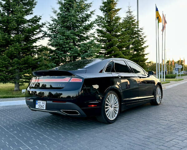 Чорний Лінкольн MKZ, об'ємом двигуна 2 л та пробігом 129 тис. км за 14000 $, фото 9 на Automoto.ua