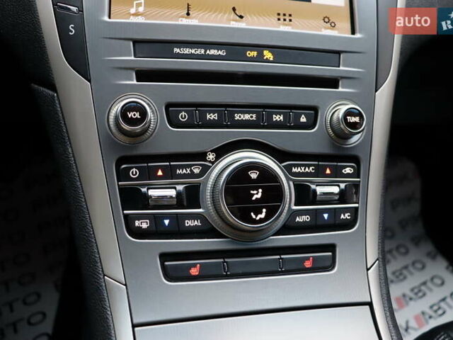 Черный Линкольн МКЗ, объемом двигателя 2 л и пробегом 152 тыс. км за 14900 $, фото 28 на Automoto.ua