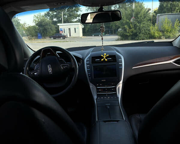 Чорний Лінкольн MKZ, об'ємом двигуна 2 л та пробігом 190 тис. км за 14199 $, фото 21 на Automoto.ua
