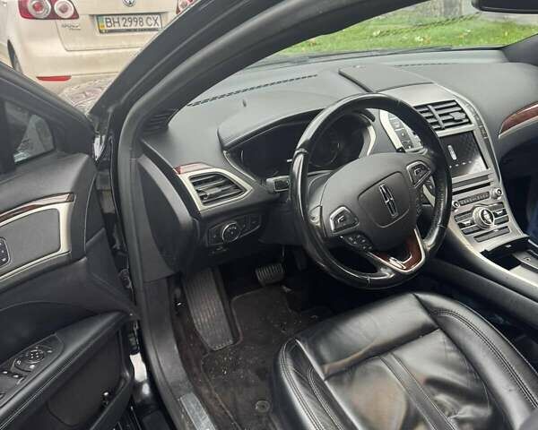 Чорний Лінкольн MKZ, об'ємом двигуна 2.97 л та пробігом 186 тис. км за 16000 $, фото 4 на Automoto.ua