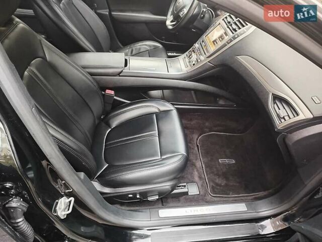 Чорний Лінкольн MKZ, об'ємом двигуна 0 л та пробігом 140 тис. км за 17500 $, фото 24 на Automoto.ua