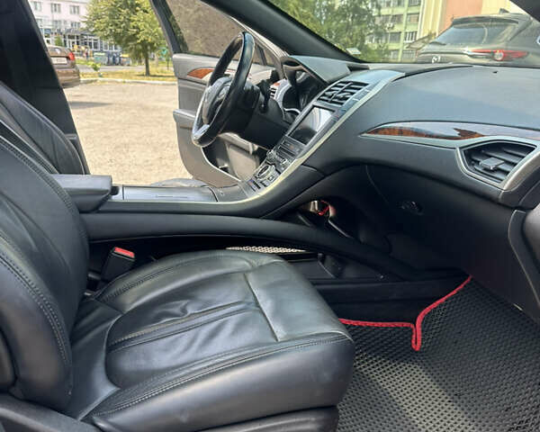 Черный Линкольн МКЗ, объемом двигателя 2 л и пробегом 110 тыс. км за 15500 $, фото 17 на Automoto.ua