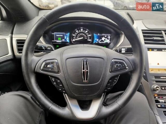 Чорний Лінкольн MKZ, об'ємом двигуна 0 л та пробігом 140 тис. км за 17500 $, фото 27 на Automoto.ua