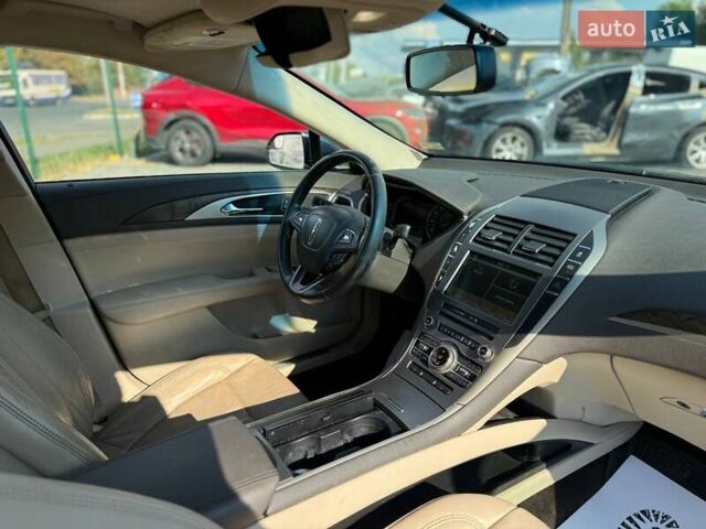 Чорний Лінкольн MKZ, об'ємом двигуна 2 л та пробігом 125 тис. км за 10200 $, фото 13 на Automoto.ua