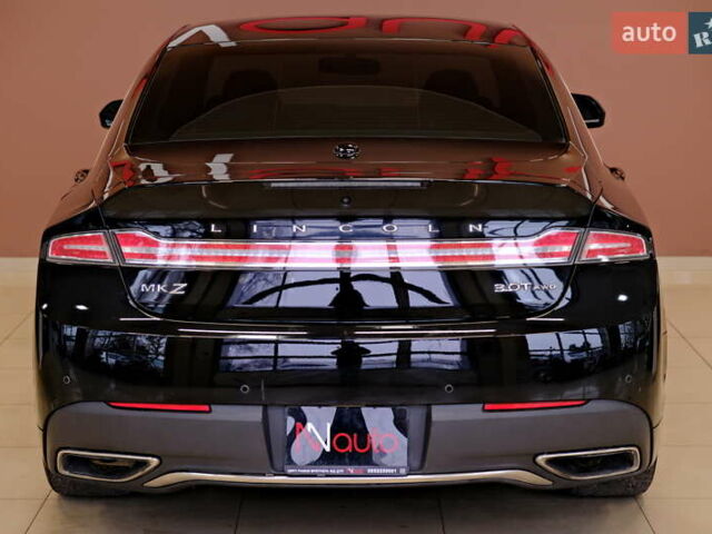 Черный Линкольн МКЗ, объемом двигателя 3 л и пробегом 144 тыс. км за 13900 $, фото 12 на Automoto.ua