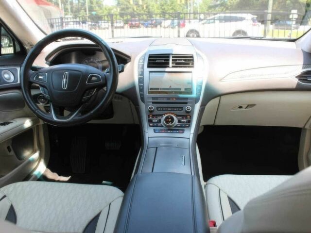 Чорний Лінкольн MKZ, об'ємом двигуна 2 л та пробігом 31 тис. км за 10000 $, фото 9 на Automoto.ua