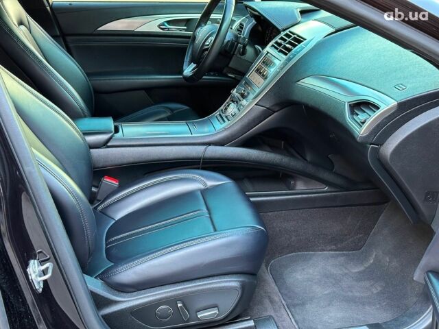 Чорний Лінкольн MKZ, об'ємом двигуна 2 л та пробігом 90 тис. км за 14990 $, фото 21 на Automoto.ua