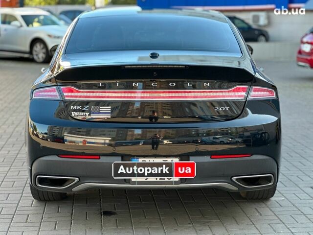 Чорний Лінкольн MKZ, об'ємом двигуна 2 л та пробігом 90 тис. км за 14990 $, фото 4 на Automoto.ua