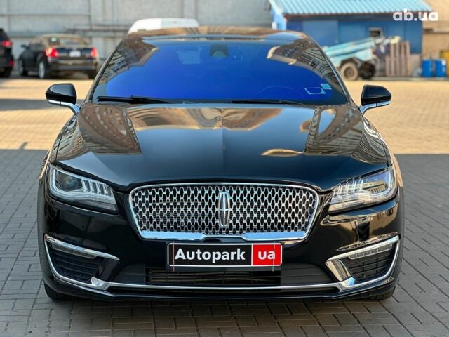Чорний Лінкольн MKZ, об'ємом двигуна 2 л та пробігом 90 тис. км за 14990 $, фото 1 на Automoto.ua