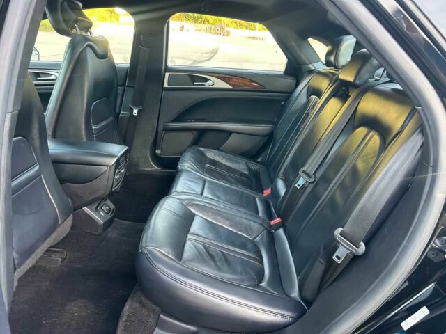 Чорний Лінкольн MKZ, об'ємом двигуна 2 л та пробігом 32 тис. км за 15600 $, фото 11 на Automoto.ua