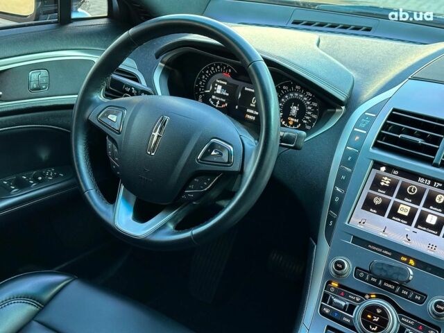 Чорний Лінкольн MKZ, об'ємом двигуна 2 л та пробігом 90 тис. км за 14990 $, фото 20 на Automoto.ua