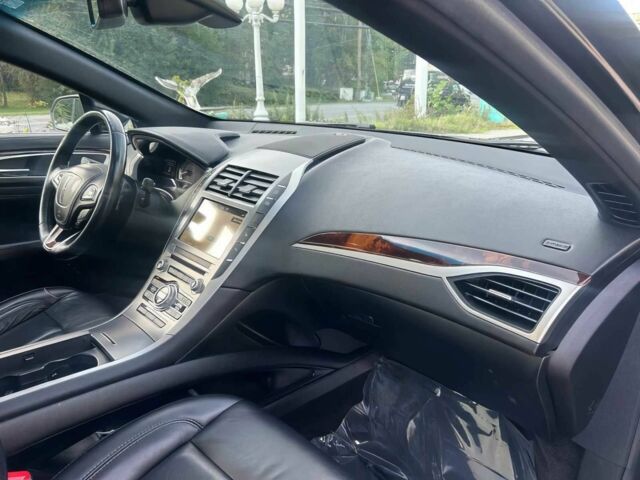 Чорний Лінкольн MKZ, об'ємом двигуна 2 л та пробігом 32 тис. км за 15600 $, фото 6 на Automoto.ua