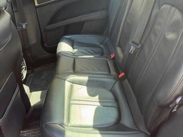 Черный Линкольн МКЗ, объемом двигателя 2 л и пробегом 99 тыс. км за 13500 $, фото 6 на Automoto.ua