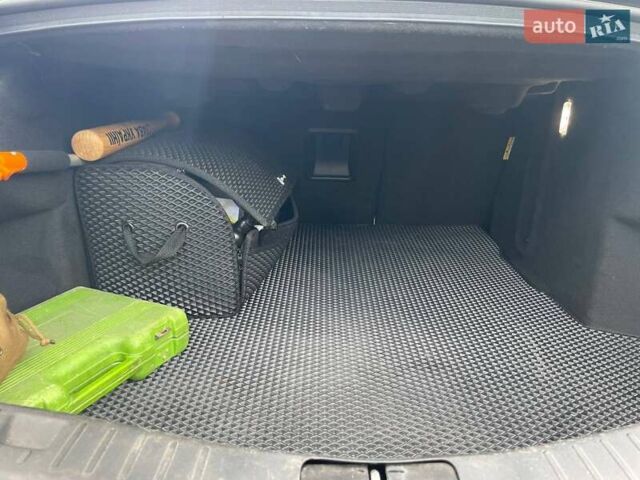 Чорний Лінкольн MKZ, об'ємом двигуна 2 л та пробігом 77 тис. км за 16200 $, фото 10 на Automoto.ua