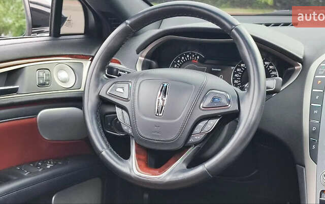 Чорний Лінкольн MKZ, об'ємом двигуна 2 л та пробігом 80 тис. км за 19500 $, фото 21 на Automoto.ua