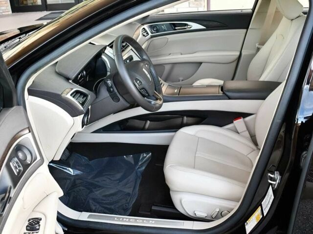 Чорний Лінкольн MKZ, об'ємом двигуна 2 л та пробігом 40 тис. км за 13000 $, фото 9 на Automoto.ua