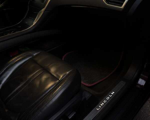 Фіолетовий Лінкольн MKZ, об'ємом двигуна 2 л та пробігом 270 тис. км за 10800 $, фото 3 на Automoto.ua